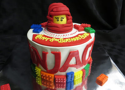 Legos Cake