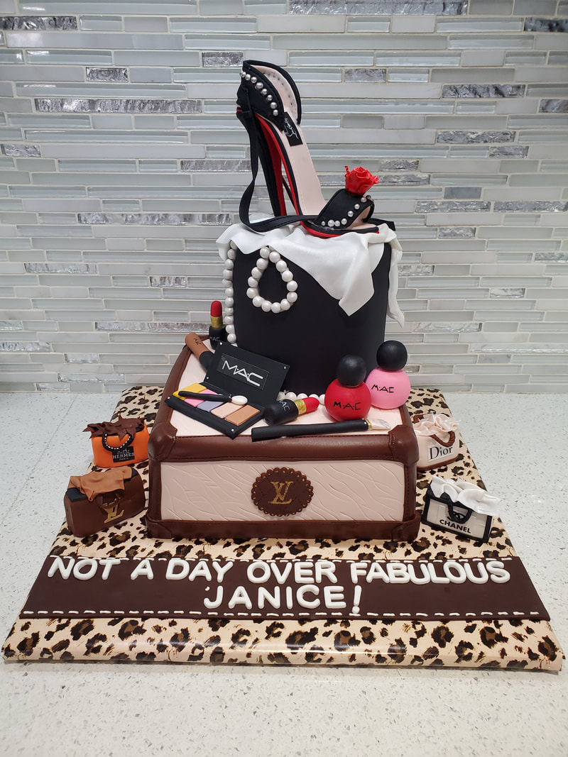Louis Vuitton Burberry Cake  Fashionista cake, Birthday cake with flowers,  Chanel birthday cake