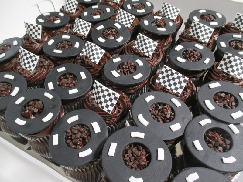 racing cupcakes