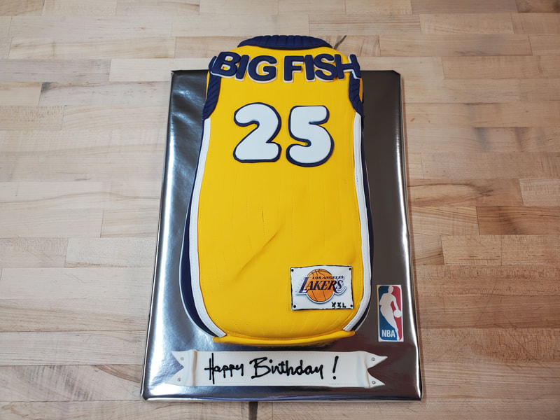 Lakers Jersey Birthday Cake